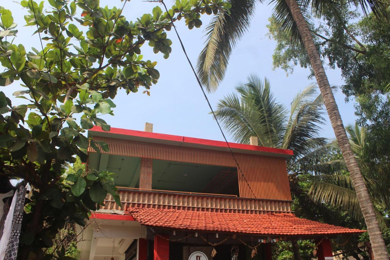 Seaprincess Guesthouse Anjuna Extérieur photo