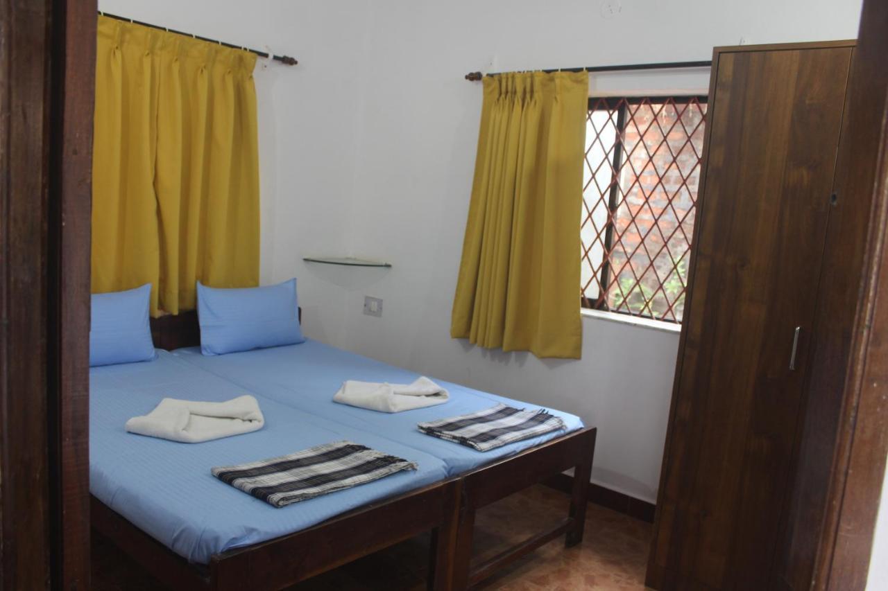 Seaprincess Guesthouse Anjuna Extérieur photo