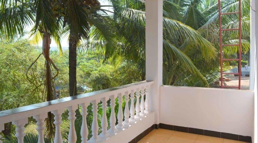 Seaprincess Guesthouse Anjuna Extérieur photo